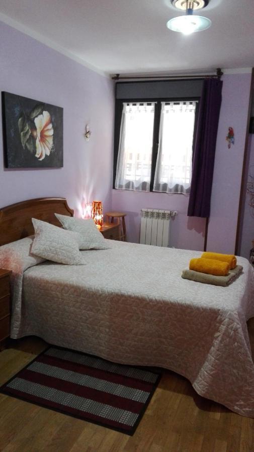 Amplio Loft Con Plaza De Garaje Cangas de Onís Quarto foto