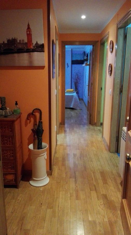 Amplio Loft Con Plaza De Garaje Cangas de Onís Quarto foto